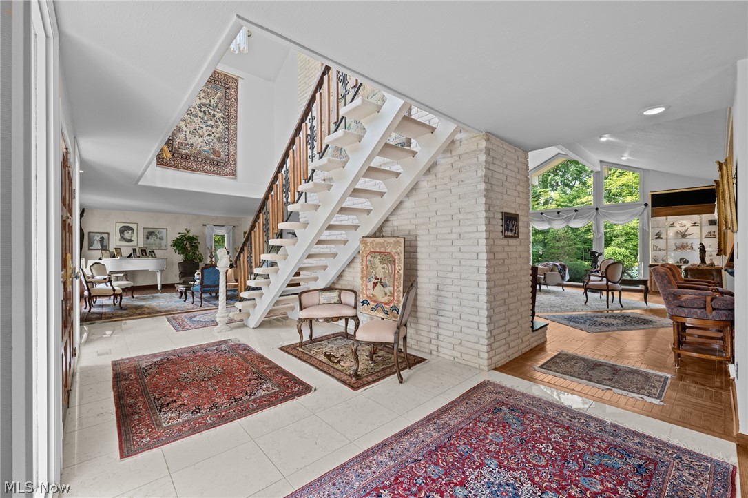 36 Pepper Creek Drive Pepper Pike OH 44124