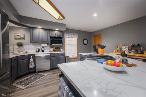 6840 Akron Avenue NW Canal Fulton OH 44614