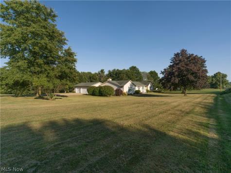 6840 Akron Avenue NW Canal Fulton OH 44614