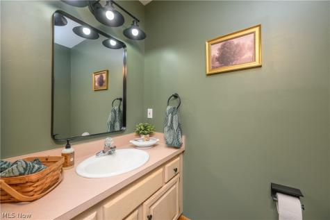 6840 Akron Avenue NW Canal Fulton OH 44614
