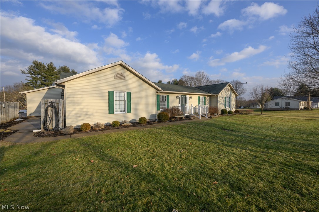 6840 Akron Avenue NW Canal Fulton OH 44614