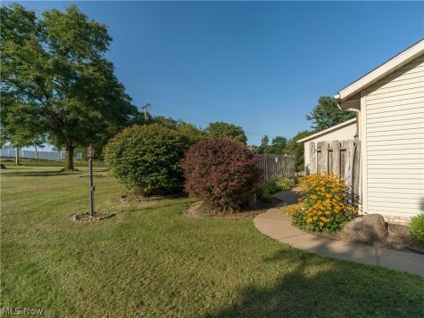 6840 Akron Avenue NW Canal Fulton OH 44614