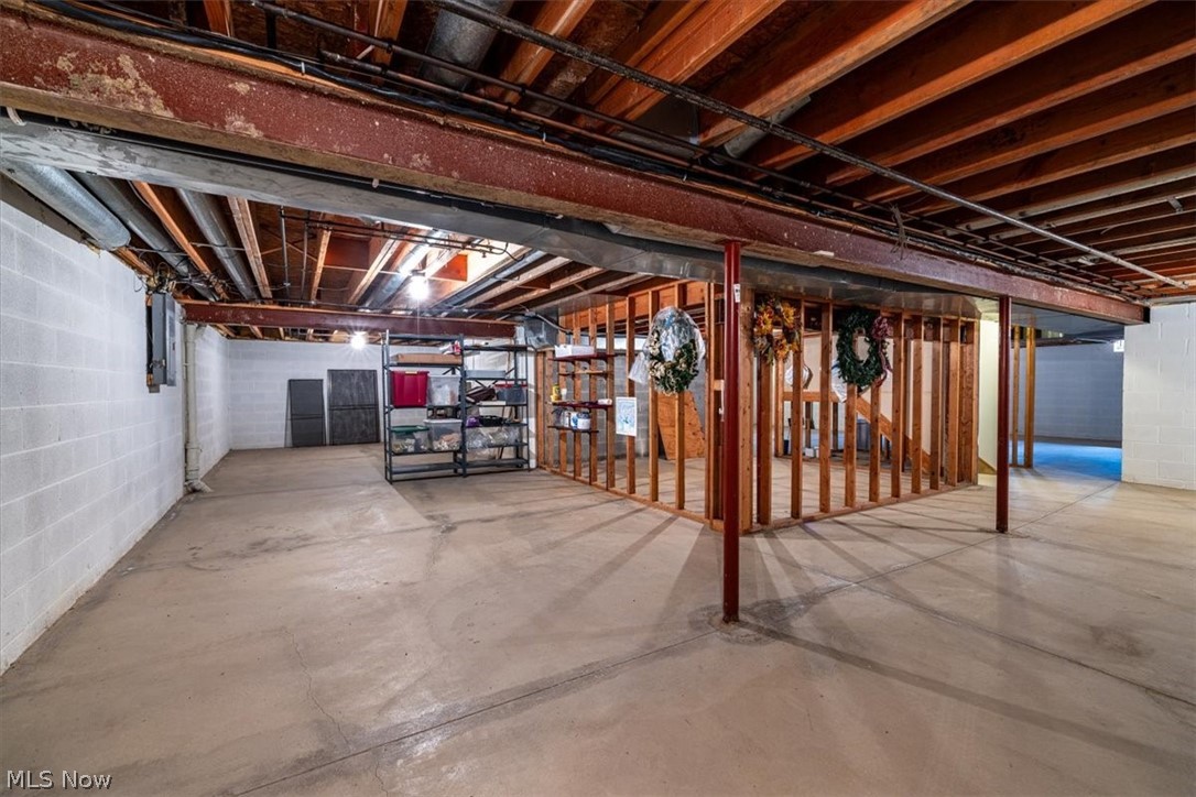8051 Valleyview Court North Royalton OH 44133