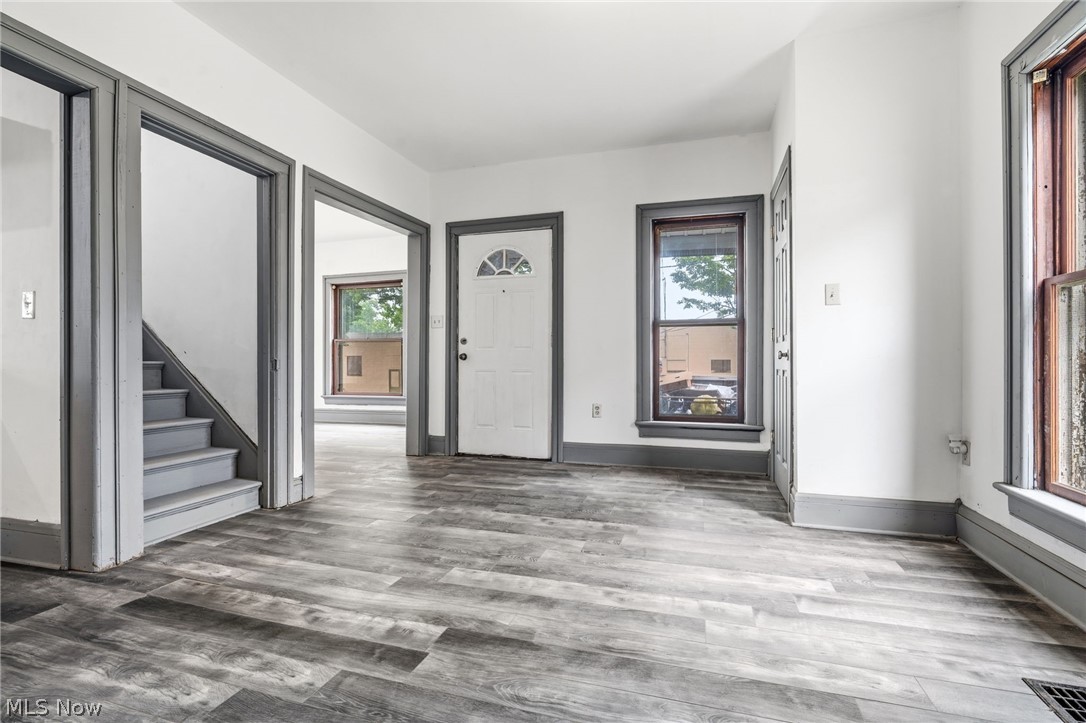 497 Madison Street Conneaut OH 44030