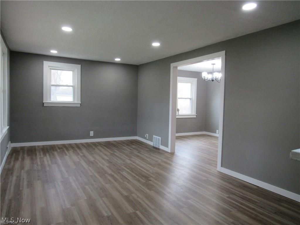 1039 W 21st Street Lorain OH 44052