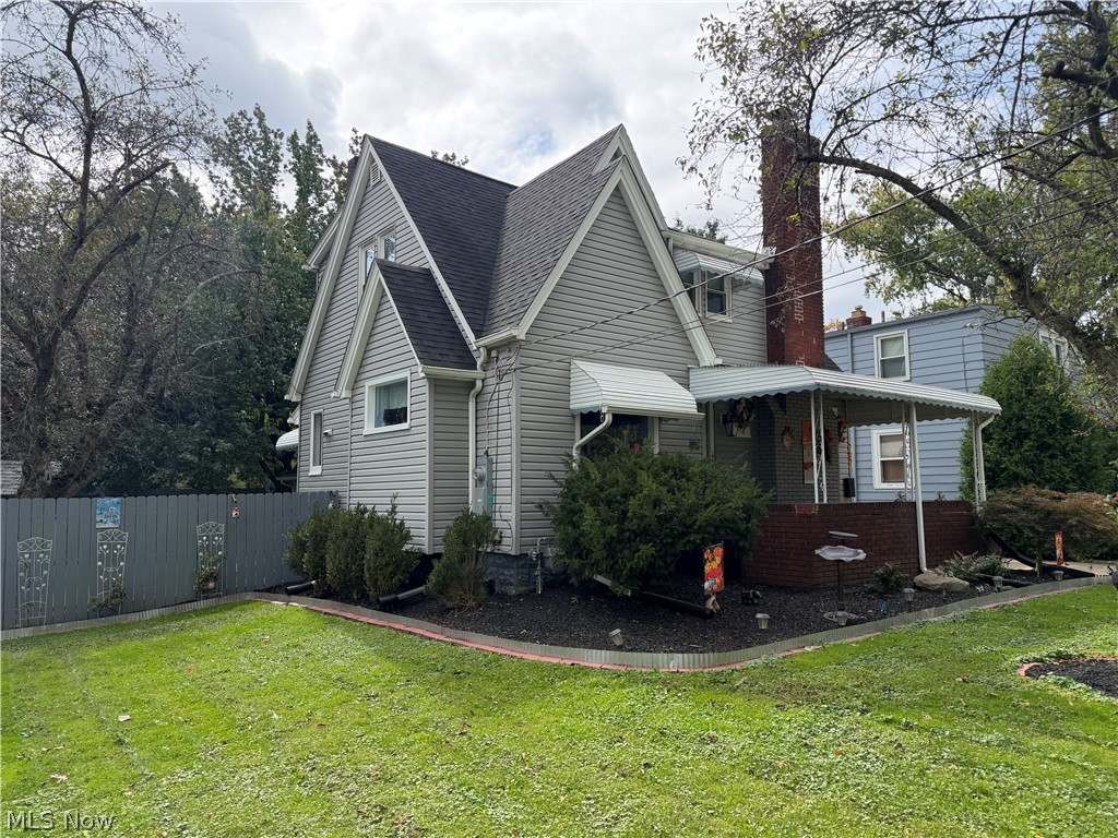 707 Cambridge Avenue Youngstown OH 44502