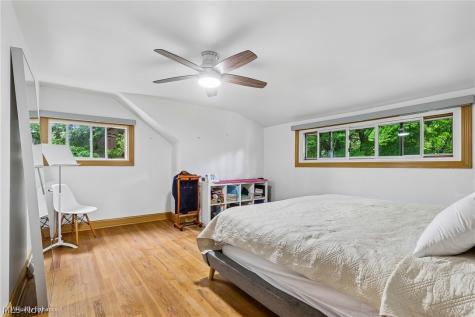 26201 Annesley Road Beachwood OH 44122