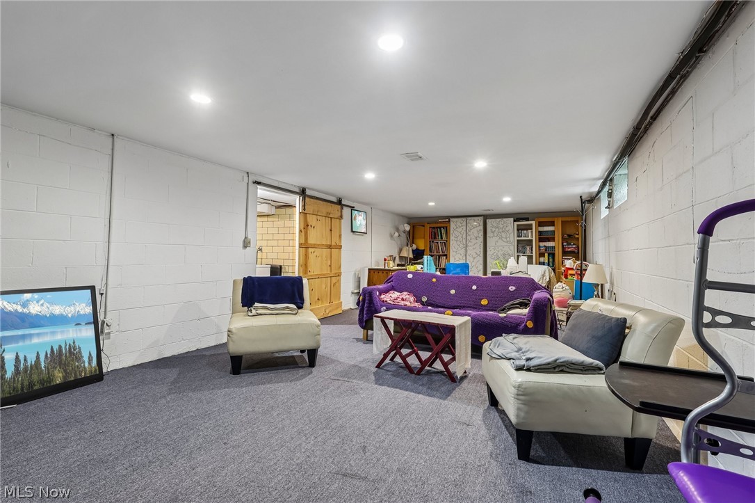 26201 Annesley Road Beachwood OH 44122