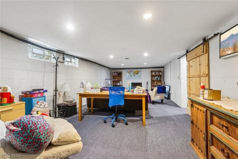 26201 Annesley Road Beachwood OH 44122