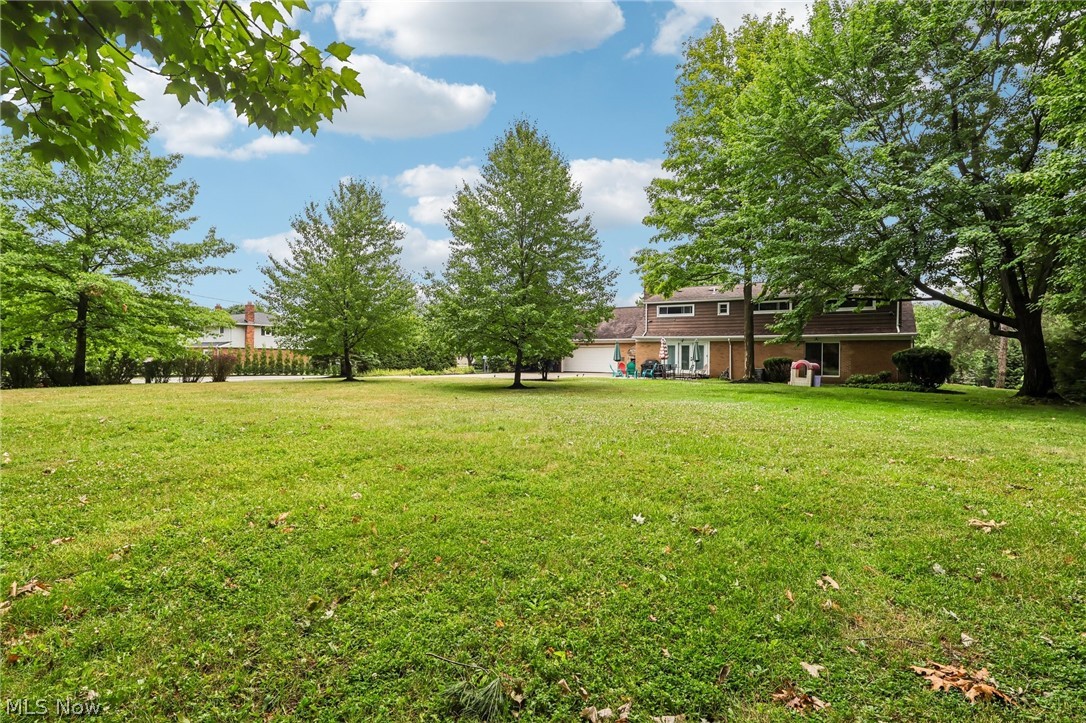 26201 Annesley Road Beachwood OH 44122