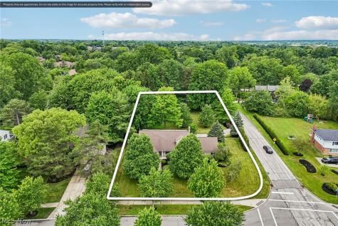 26201 Annesley Road Beachwood OH 44122