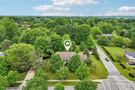 26201 Annesley Road Beachwood OH 44122