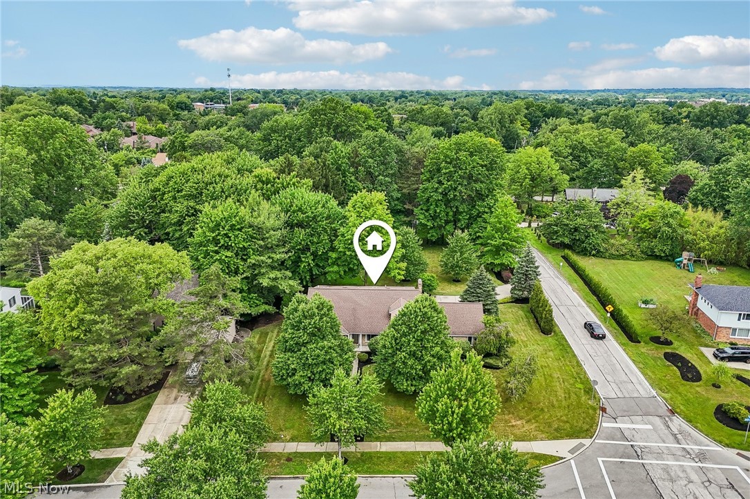 26201 Annesley Road Beachwood OH 44122