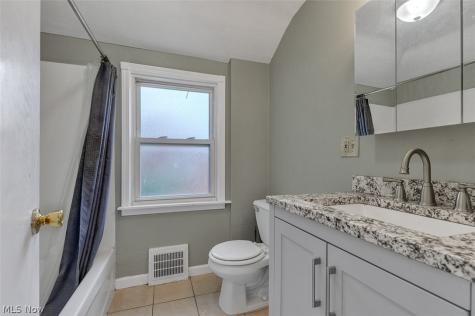 5597 South Boulevard Maple Heights OH 44137