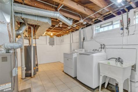 5597 South Boulevard Maple Heights OH 44137