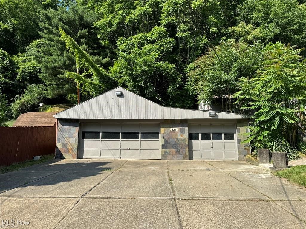 225 Washington Pike Wellsburg WV 26070
