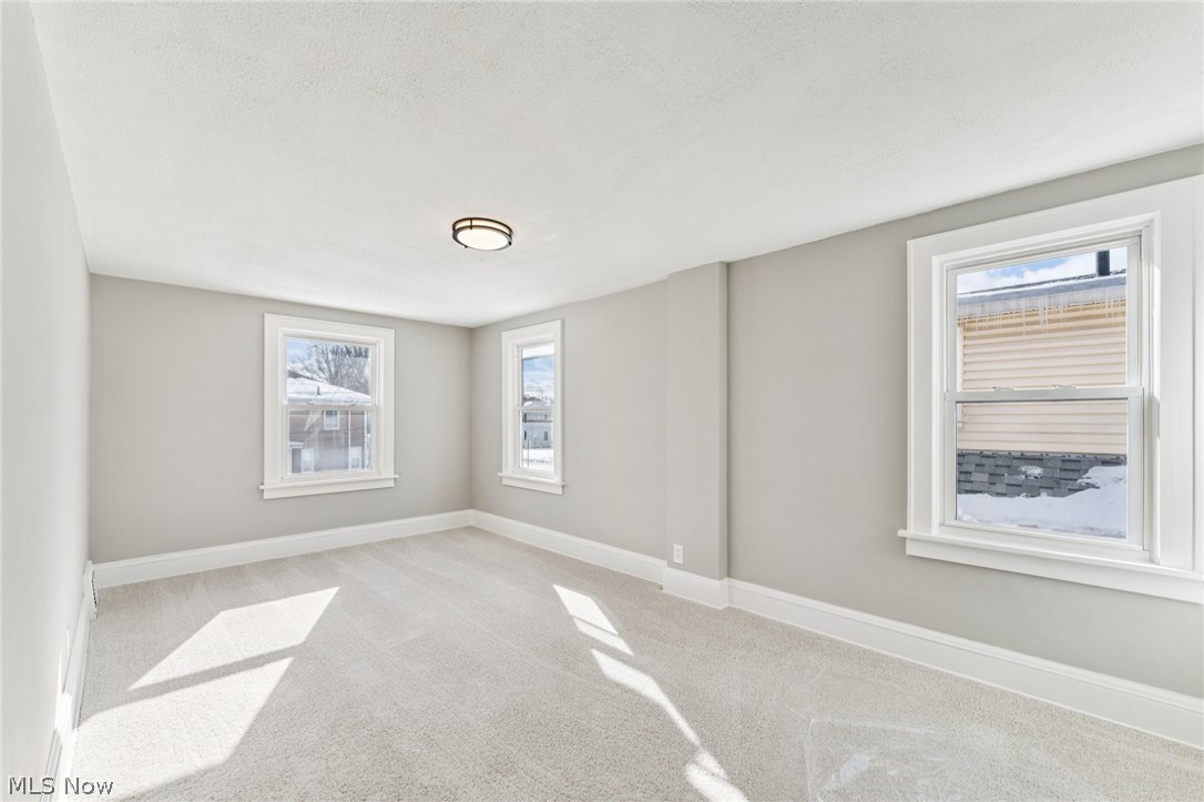 279 Birchwood Avenue Cuyahoga Falls OH 44221