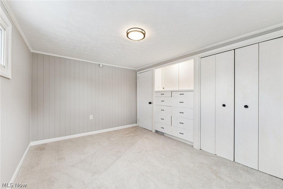 279 Birchwood Avenue Cuyahoga Falls OH 44221