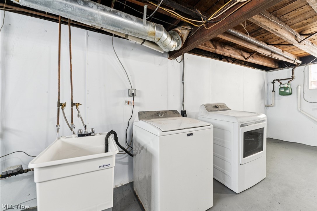 279 Birchwood Avenue Cuyahoga Falls OH 44221