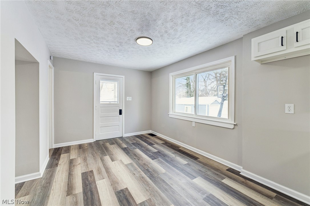 279 Birchwood Avenue Cuyahoga Falls OH 44221