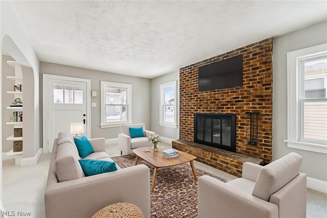 279 Birchwood Avenue Cuyahoga Falls OH 44221