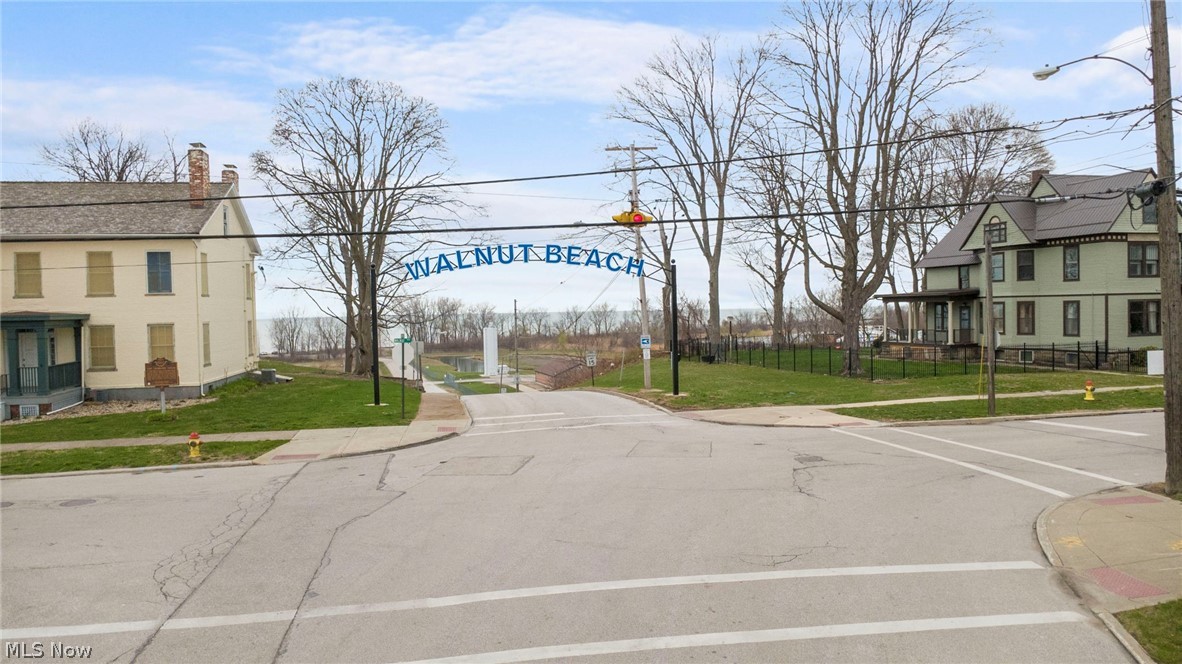 231 Lake Avenue Ashtabula OH 44004