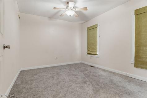 4619 Ridge Avenue SE Canton OH 44707