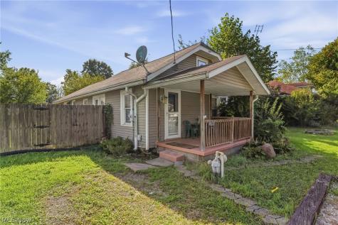 4619 Ridge Avenue SE Canton OH 44707