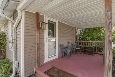 4619 Ridge Avenue SE Canton OH 44707