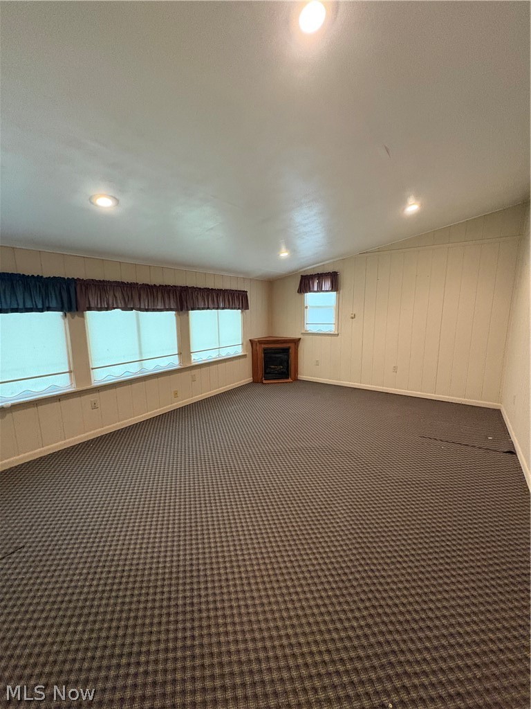 740 Oxford Avenue Niles OH 44446