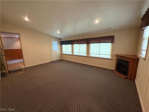 740 Oxford Avenue Niles OH 44446
