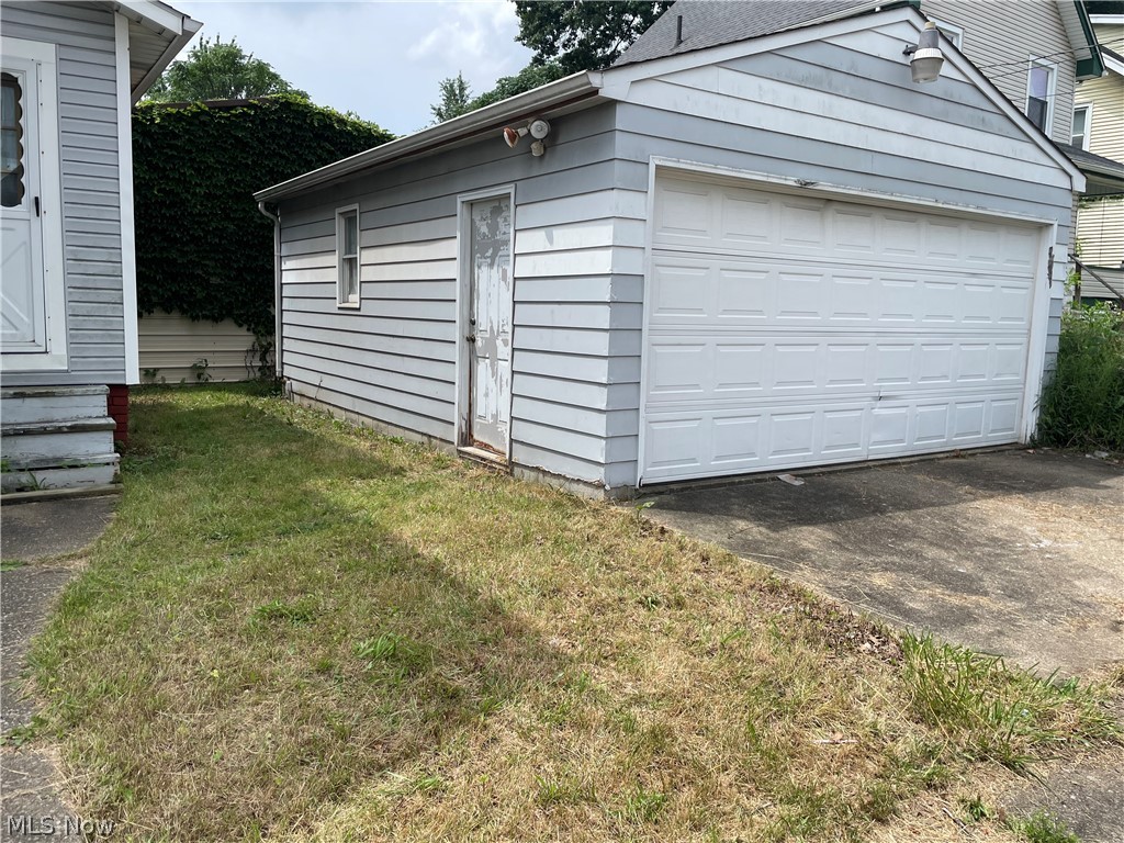 1001 Dartmouth Avenue SW Canton OH 44710