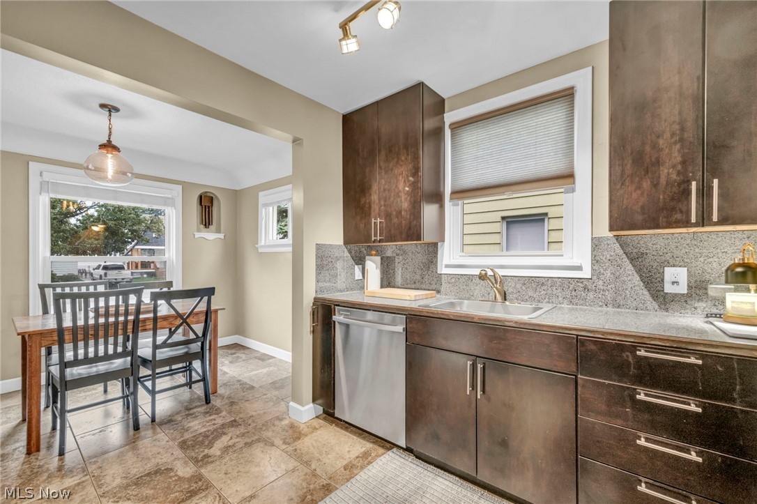 4044 W 157th Street Cleveland OH 44135