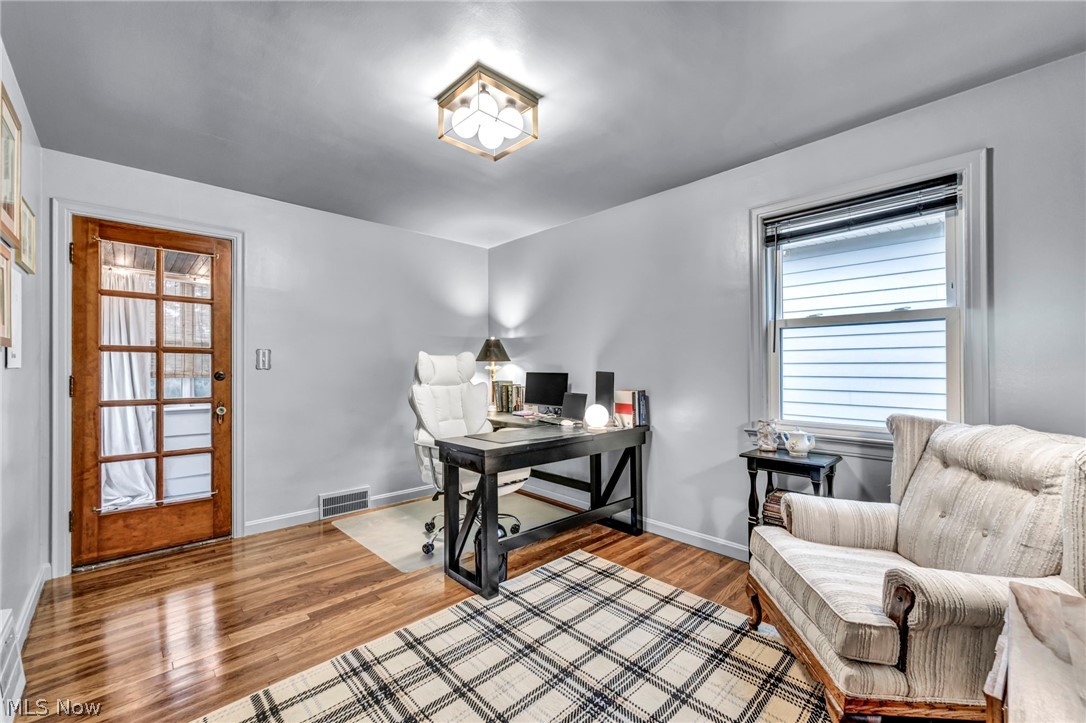 4044 W 157th Street Cleveland OH 44135