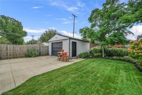 4044 W 157th Street Cleveland OH 44135