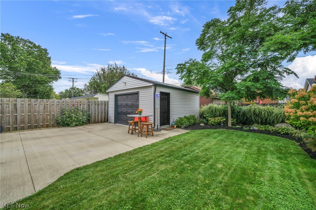 4044 W 157th Street Cleveland OH 44135