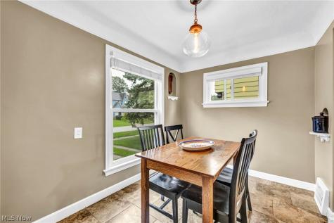 4044 W 157th Street Cleveland OH 44135