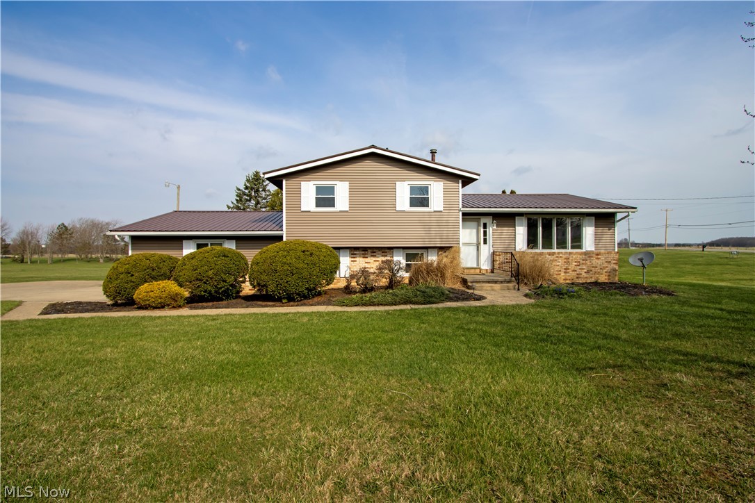 456 Township Road 700 Polk OH 44866