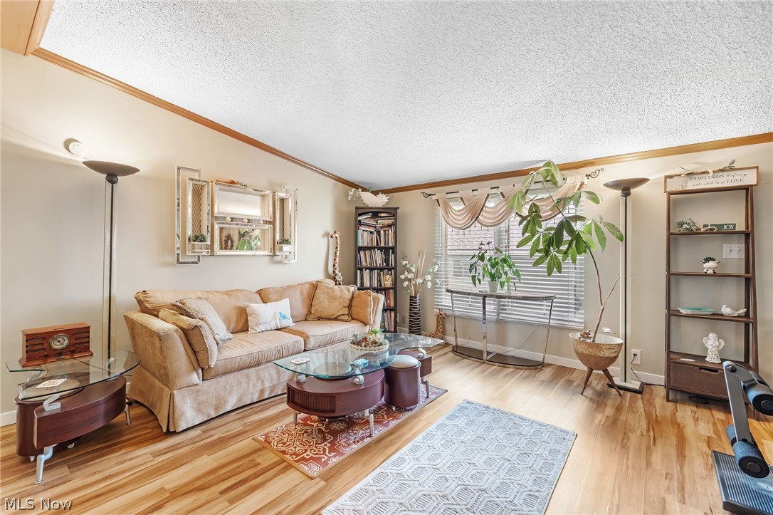 177 Lakeview Lane Hiram OH 44234