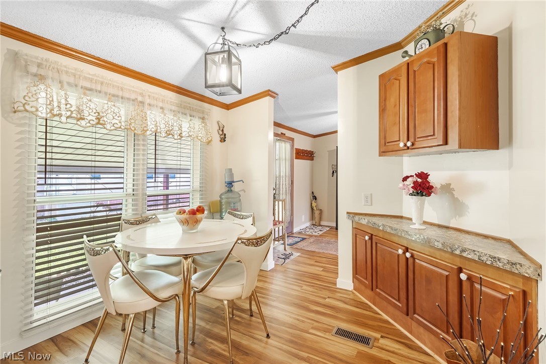 177 Lakeview Lane Hiram OH 44234