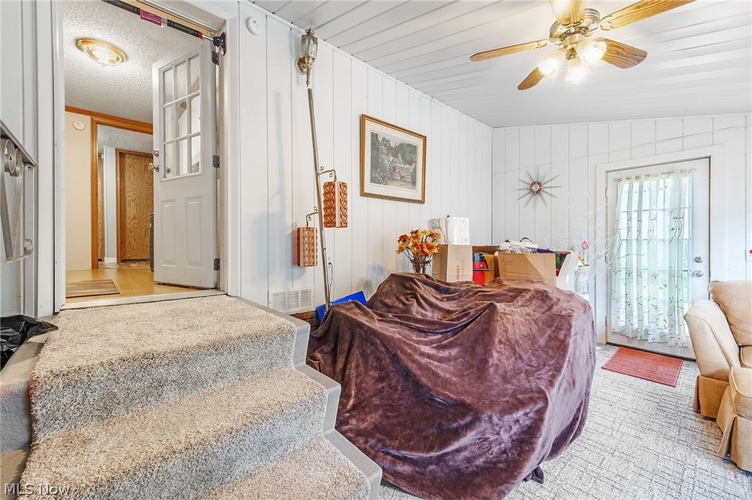 177 Lakeview Lane Hiram OH 44234