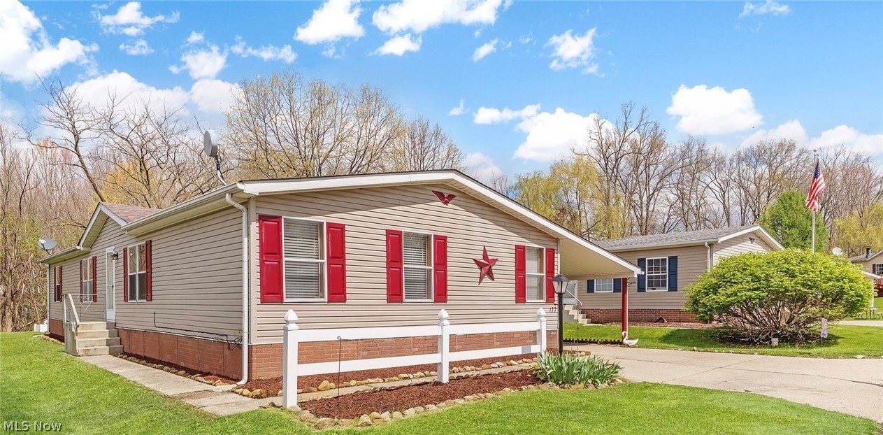 177 Lakeview Lane Hiram OH 44234