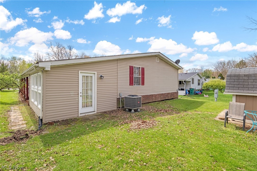 177 Lakeview Lane Hiram OH 44234