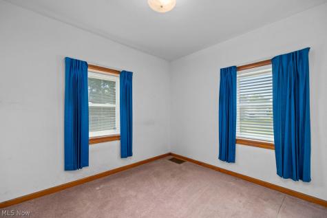 2010 Utica Avenue Lorain OH 44052
