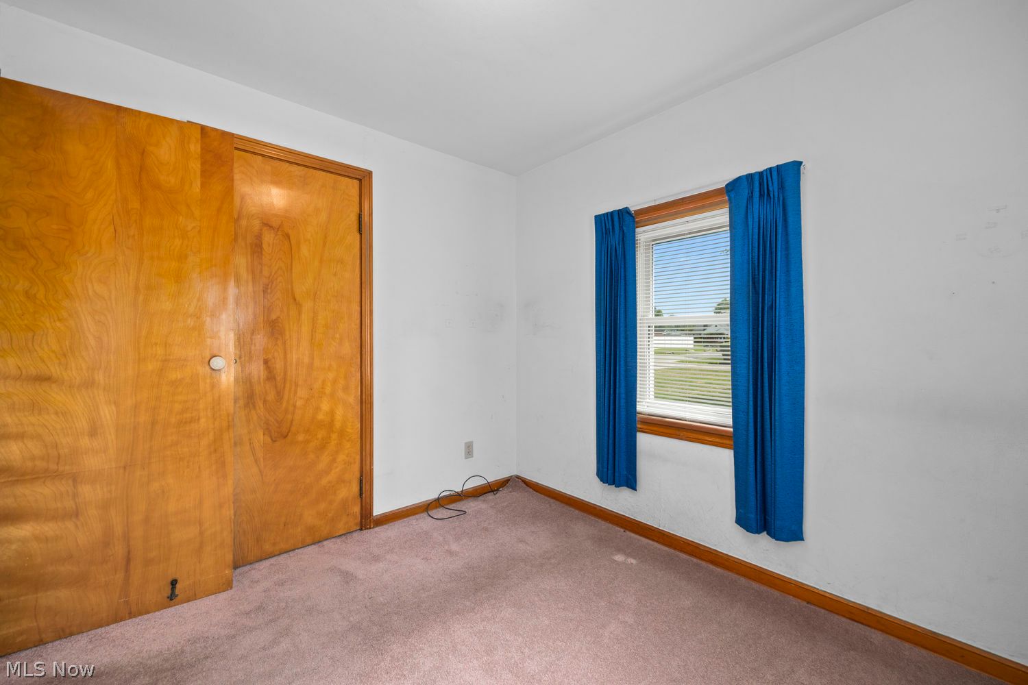 2010 Utica Avenue Lorain OH 44052