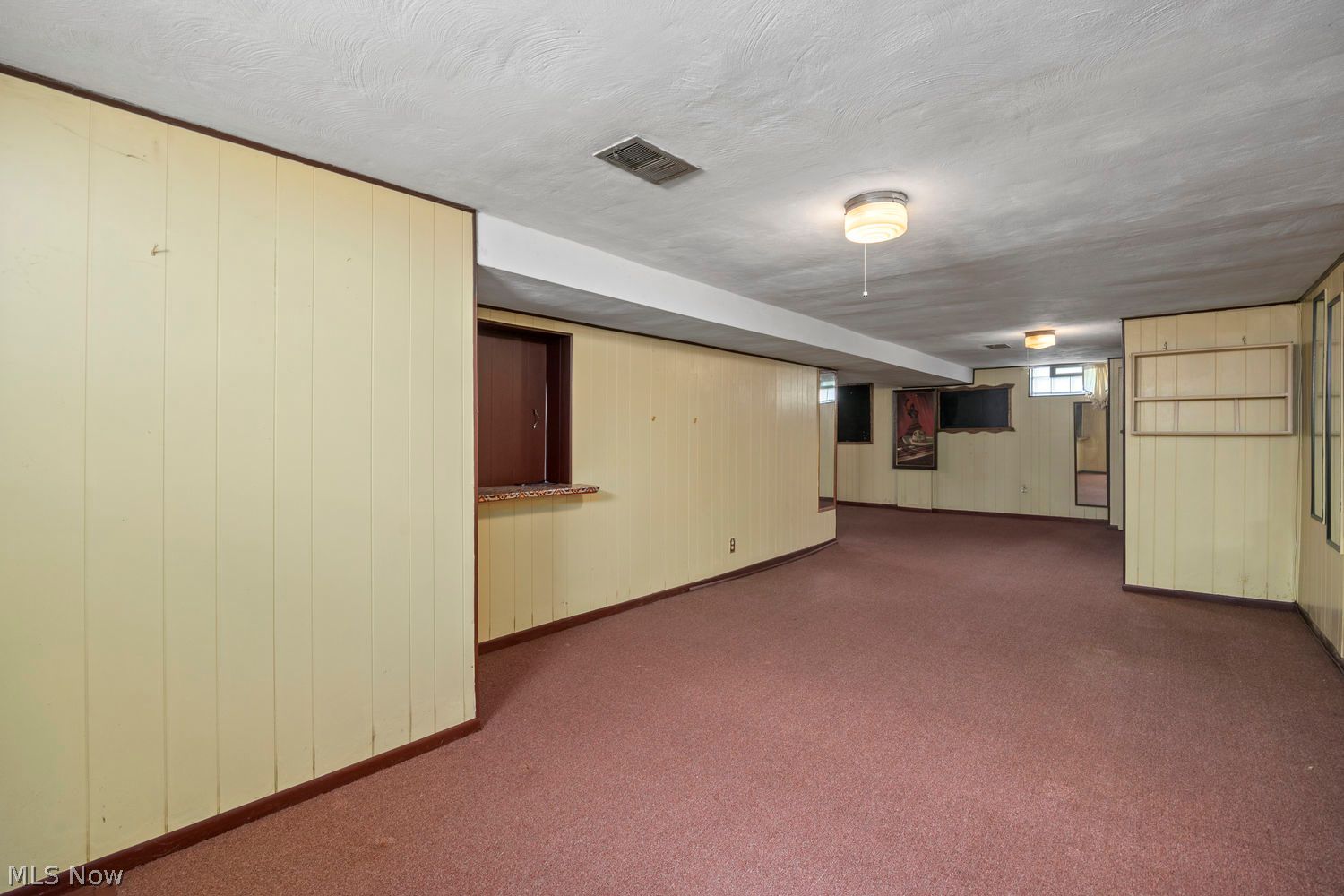 2010 Utica Avenue Lorain OH 44052