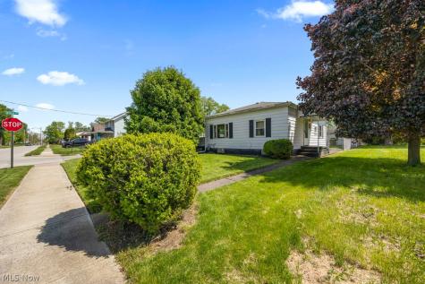 2010 Utica Avenue Lorain OH 44052