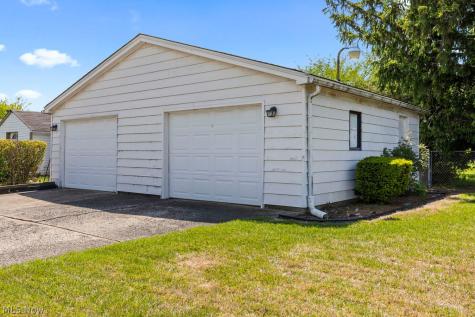 2010 Utica Avenue Lorain OH 44052