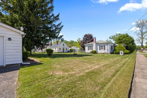 2010 Utica Avenue Lorain OH 44052