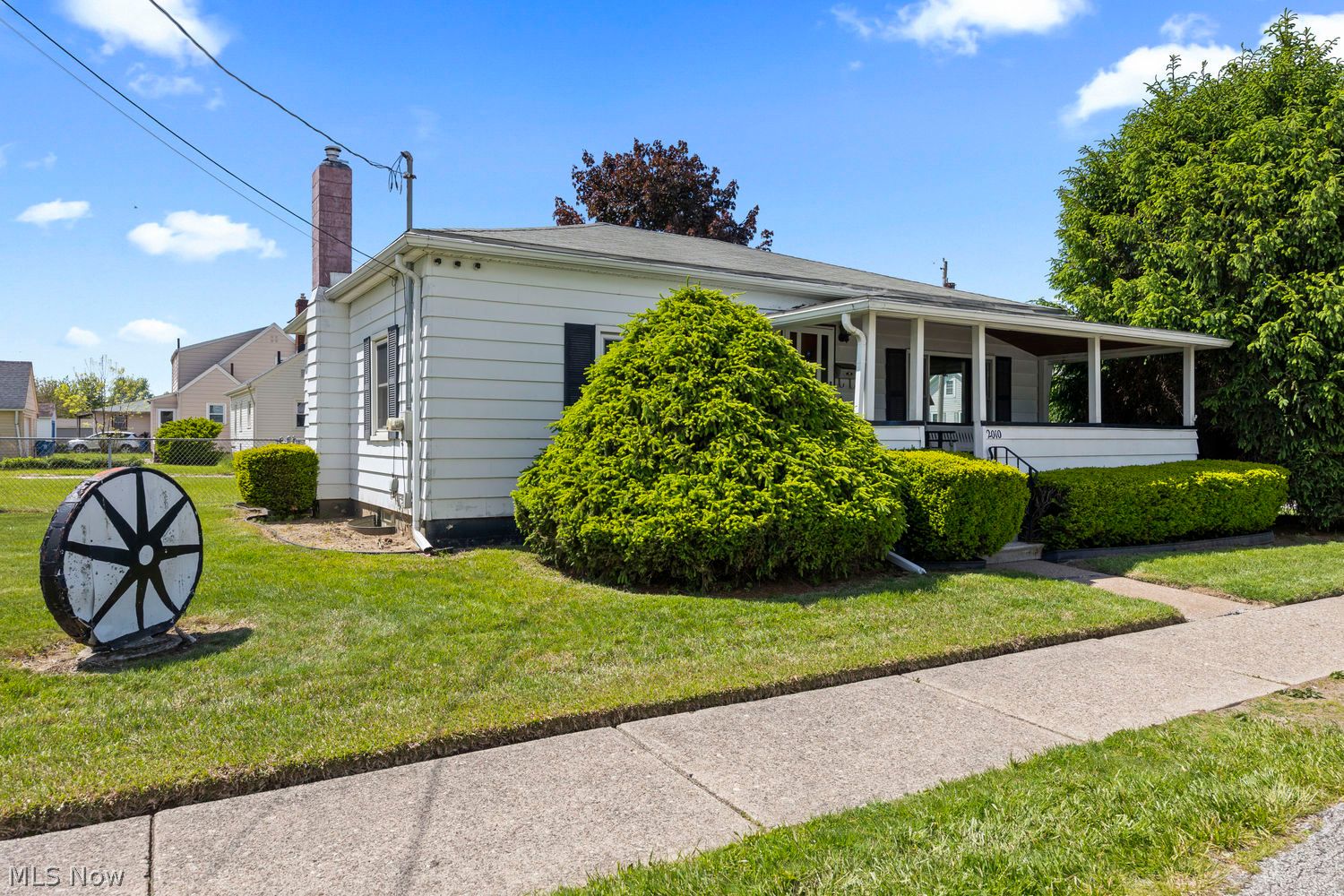 2010 Utica Avenue Lorain OH 44052